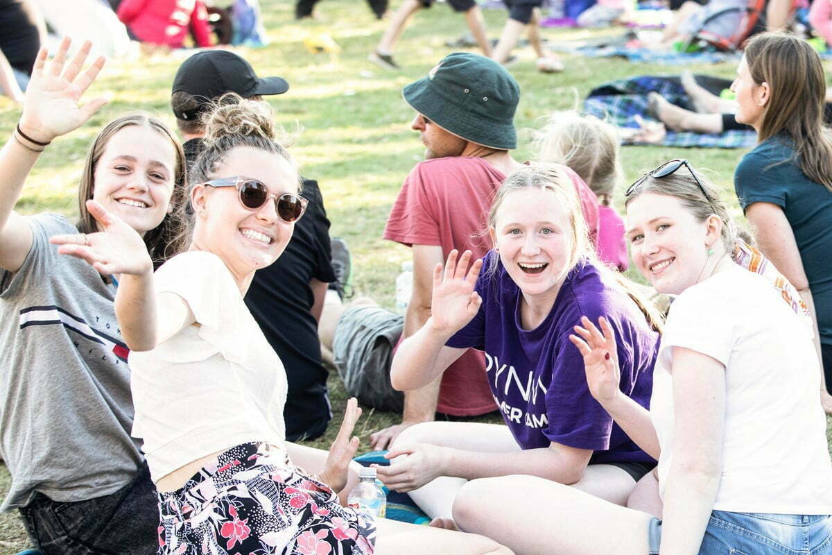 79130294_445568806137814_8839139366291898368_n picnic with friends