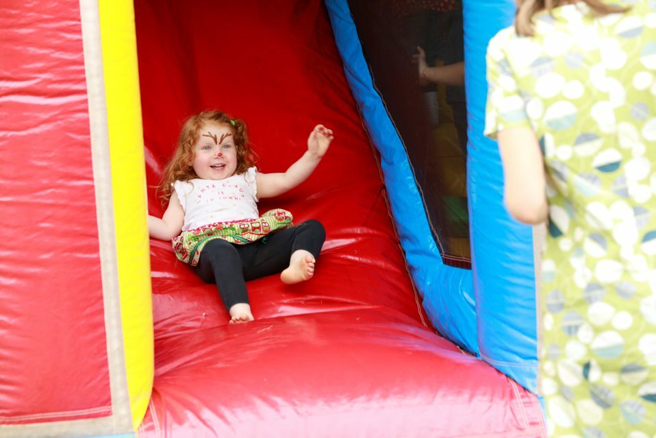 girl-slide puppet show